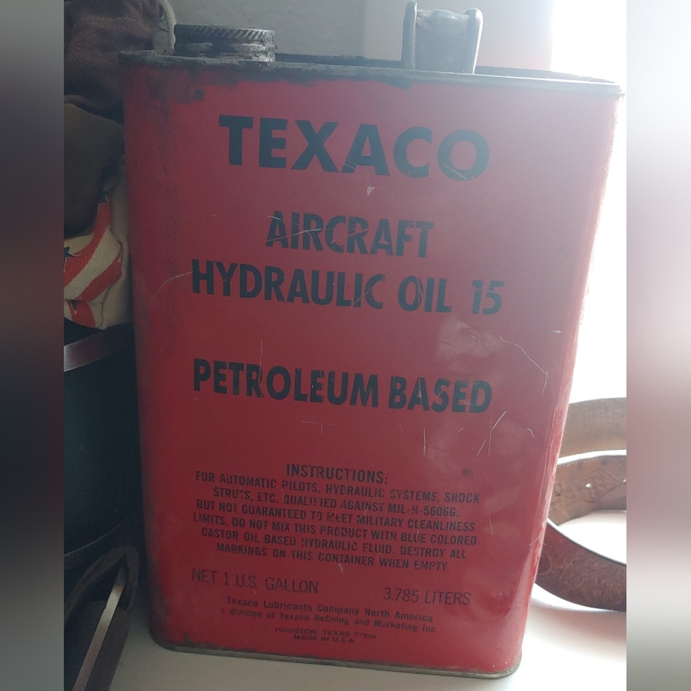Vintage Texaco Oil Container
